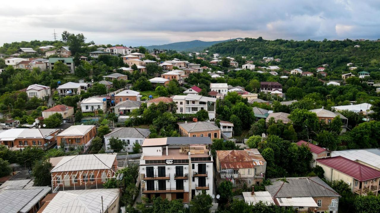 Hill Hotel Kutaisi Exterior photo