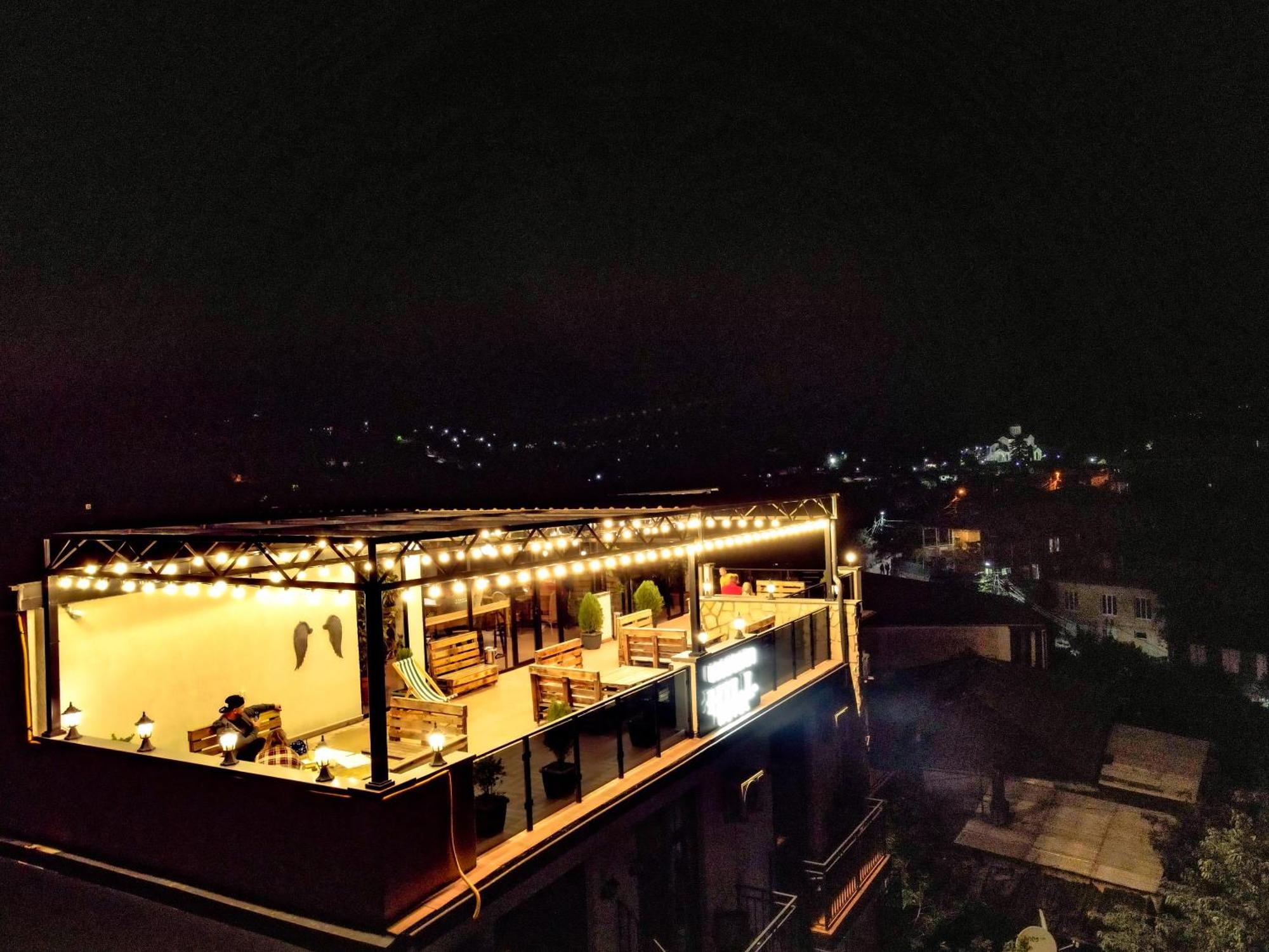 Hill Hotel Kutaisi Exterior photo